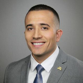 Estrella named district manager for Wells Fargo
